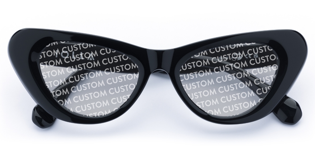Kelly in Black – Striking Cat-Eye Sunglasses | IOLLA