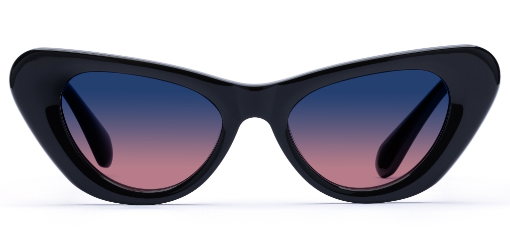 Kelly in Black – Striking Cat-Eye Sunglasses | IOLLA