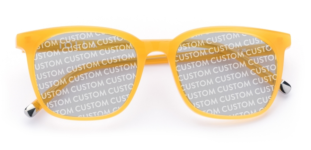 Stewart in Honey – Oversized Square Sunglasses | IOLLA