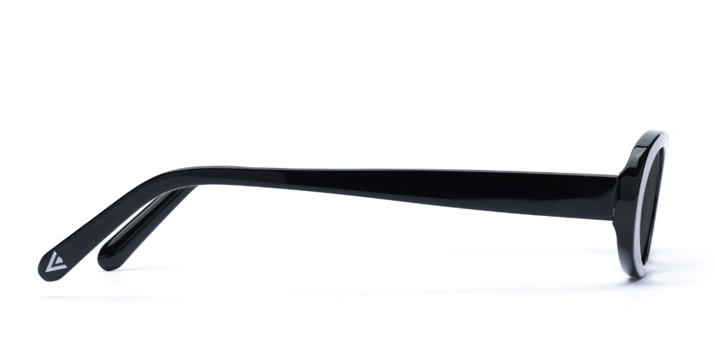 Cooper in Black – Sleek & Stylish Oval Sunglasses | IOLLA