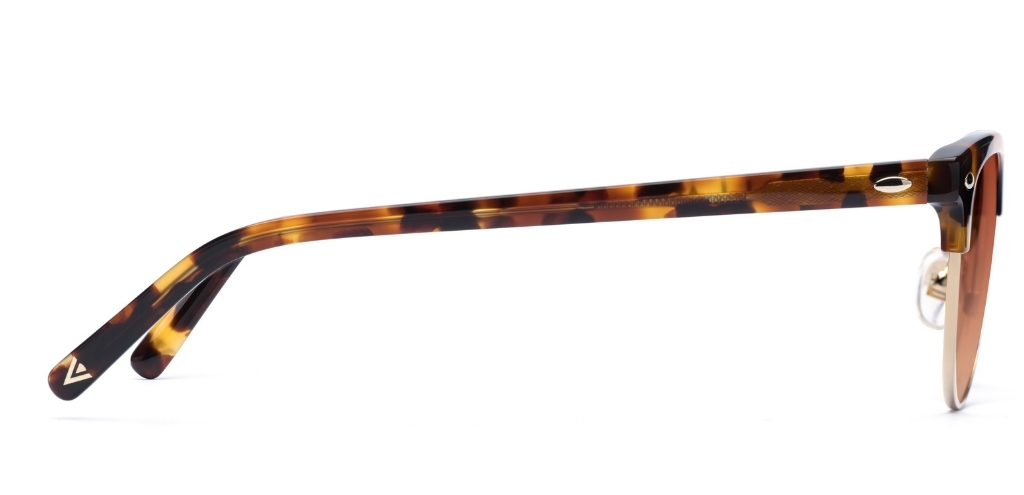 Livingstone II_Caramel Tortoise_Gradient_side_forweb.jpg
