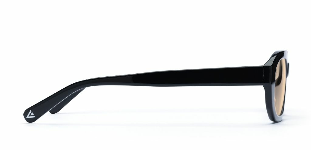 Ness in Black – Stylish Contemporary Sunglasses | IOLLA