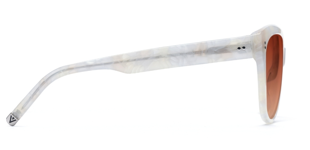 Swinton_Speckled Ivory_Gradient_side_forweb.jpg