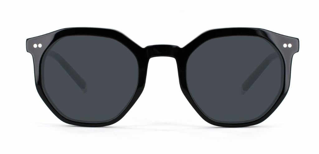 Williams in Black – Bold Octagonal Sunglasses | IOLLA