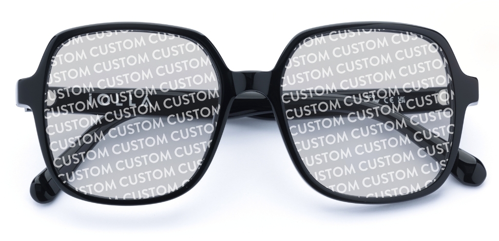 Bonnie_Black_Custom_folded_forweb.jpg