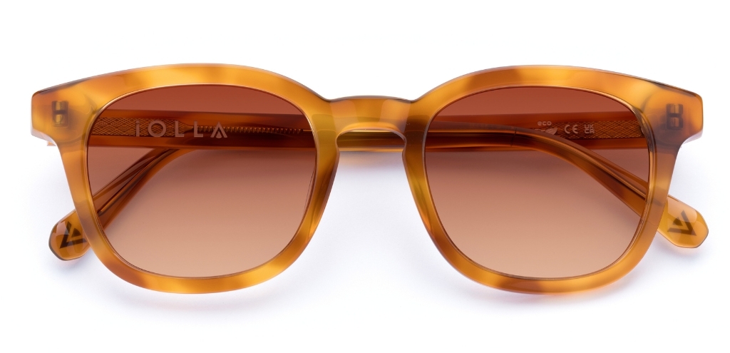 Bute_Amber_SiennaSunset_sunglasses_folded_forweb.jpg