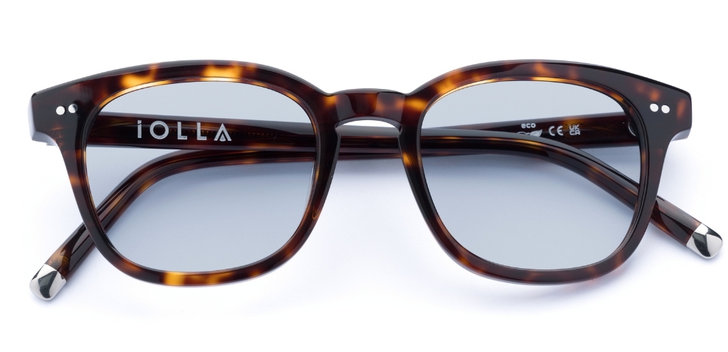 Connolly_Deep Havana_Tint_Folded_forweb.jpg