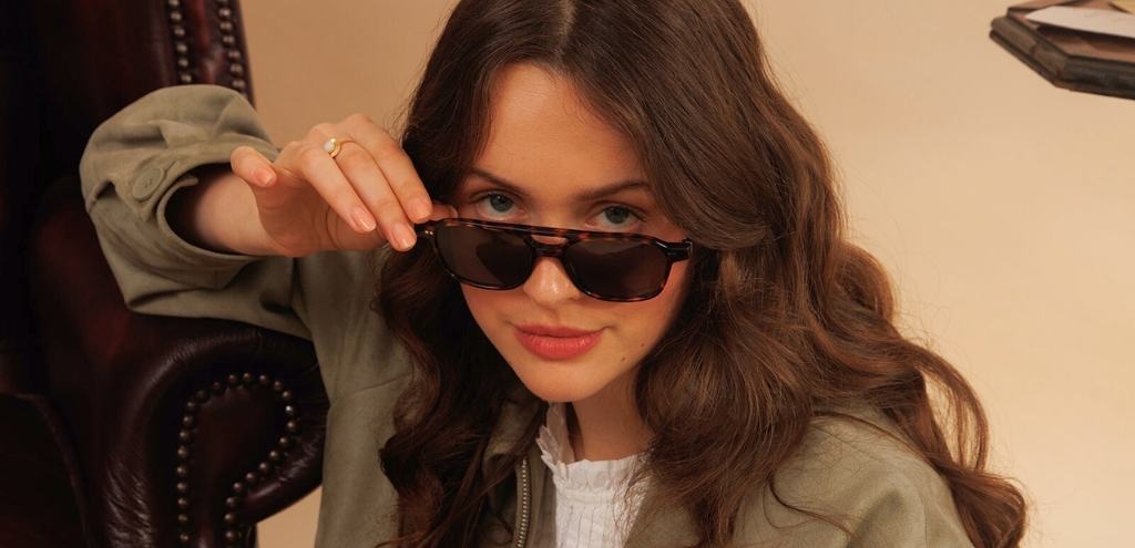 Havana acetate sunglasses with green classic lenses and square full-rim frame.