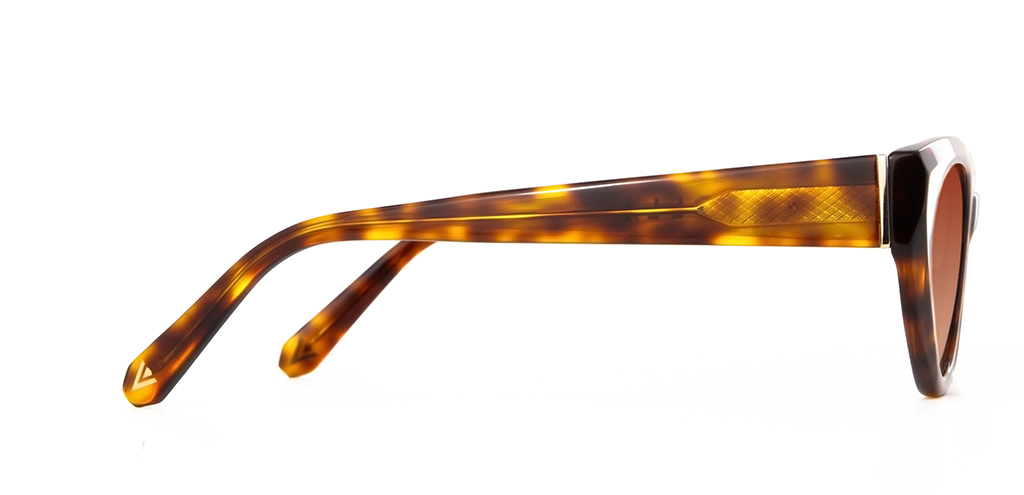 Jura Sunglasses in Medium Havana with Sienna Sunset
