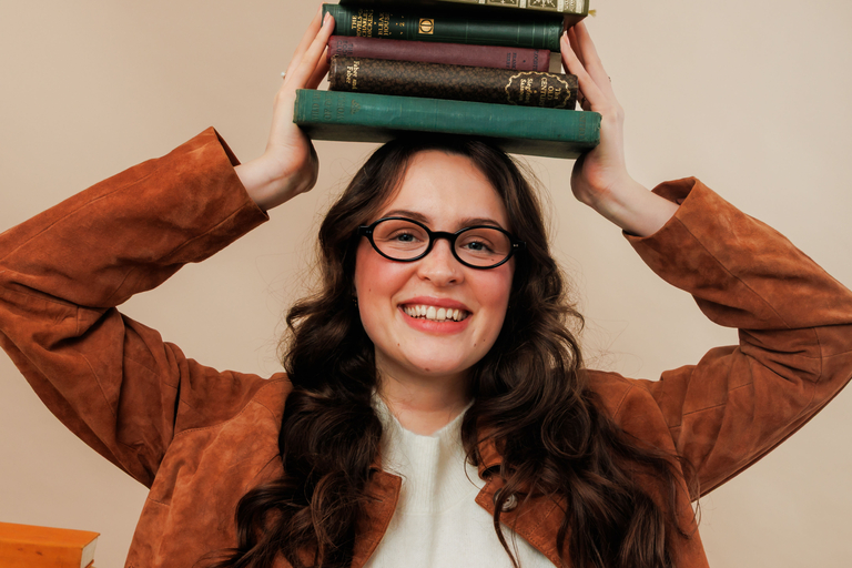 IOLLA Callie Black Oval Glasses