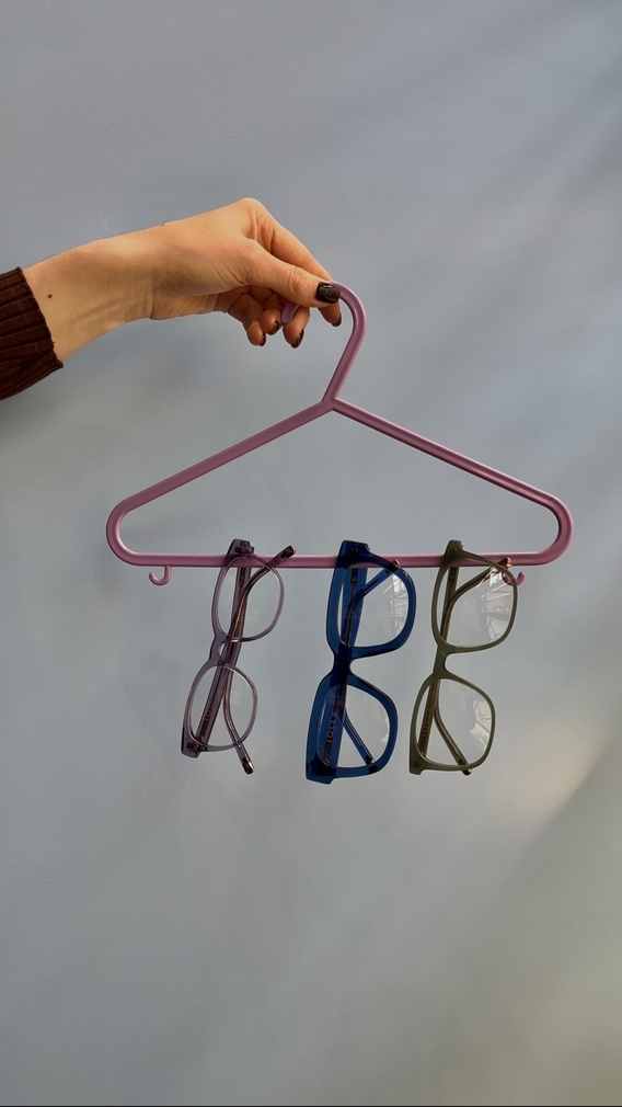 eyewear hangers