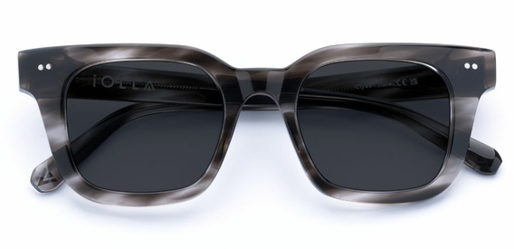 Clyde_Slate_sunglasses_folded_forweb.jpg