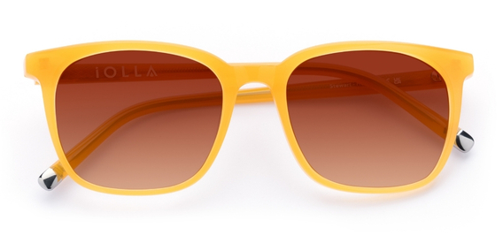 Stewart in Honey – Oversized Square Sunglasses | IOLLA
