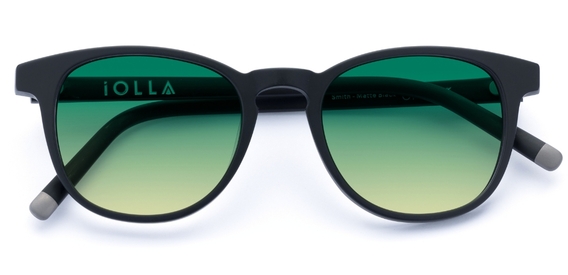 Smith in Matte Black – Everyday Classic Sunglasses | IOLLA