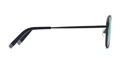 Taylor_Matte Black_Tint_side_forweb.jpg