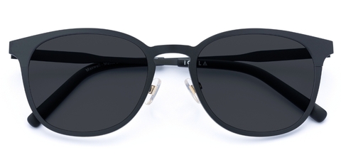 Maxwell_MatteBlack_Sunglasses_folded_forweb.jpg