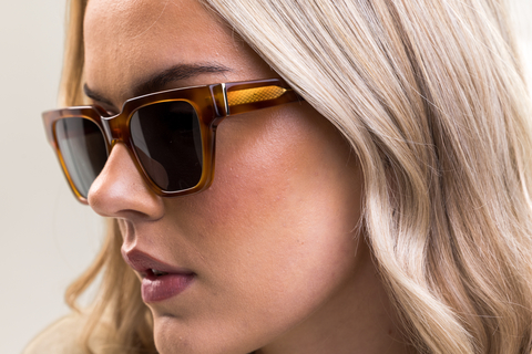 IOLLA Macrae Sunglasses in Amber with Green Lenses