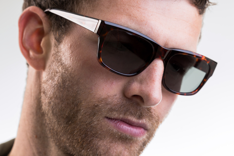 IOLLA Maclean Deep Havana Sunglasses with Green Lenses