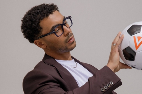 Male model showcasing IOLLA Angus Stone Blue Glasses