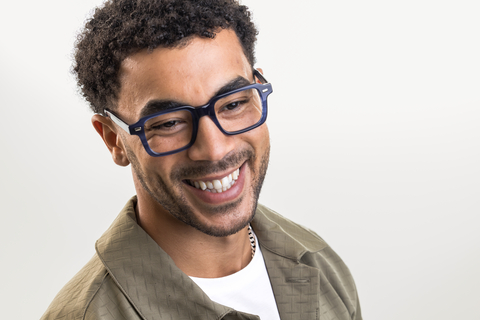 male model wearing IOLLA Angus Stone Blue Glasses