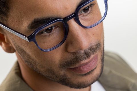 male model wearing IOLLA Boyd Stone Blue Glasses