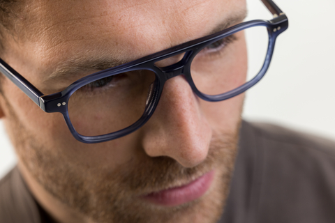 male model wearing IOLLA Ramsay Stone Blue Glasses